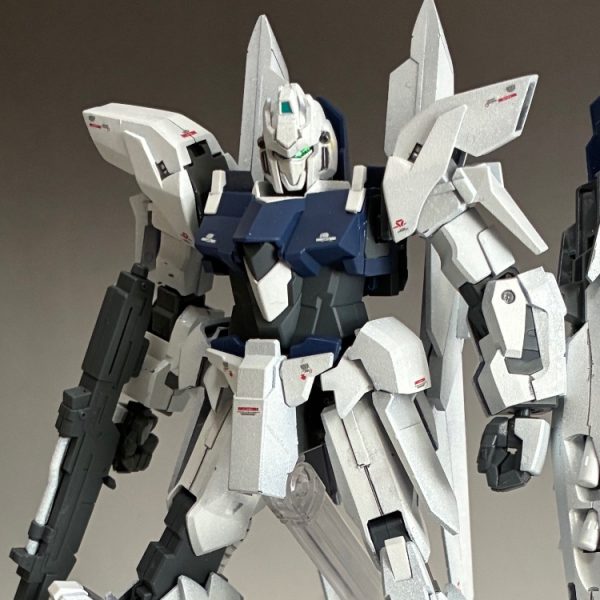 デルタプラス（ケビン・クラウス少佐機）