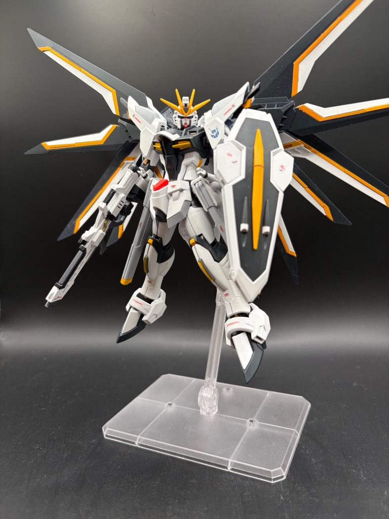 ライジングフリーダムガンダム(νガンダムカラー)–3枚目/制作者：かに