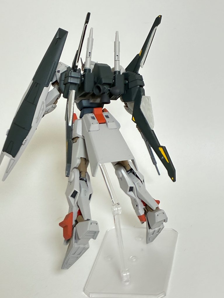 ガンダムmk3–2枚目/制作者：Ｄｒ. チバ