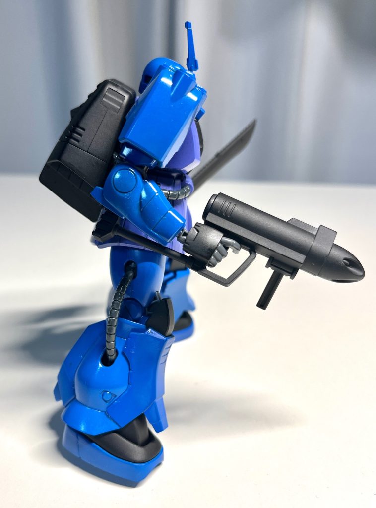 右から！銃や一部パーツはマットブラックで塗装しました。この色合いがセクシー…エロい…ンァーッ！カッコイイキスギィー！アッ//イクイク///ヌン！フッ！フッ！アァアァアァ………ヌアアアアアアアアアアアアアアァアァアン❤️