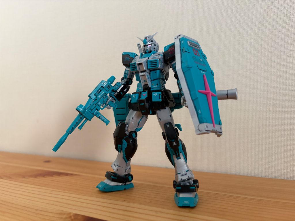 RG 1/144 RX-78-2 ガンダム Ver.2.0 [初音ミクVer.]