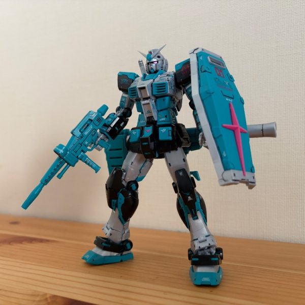 RG 1/144 RX-78-2 ガンダム Ver.2.0 [初音ミクVer.]