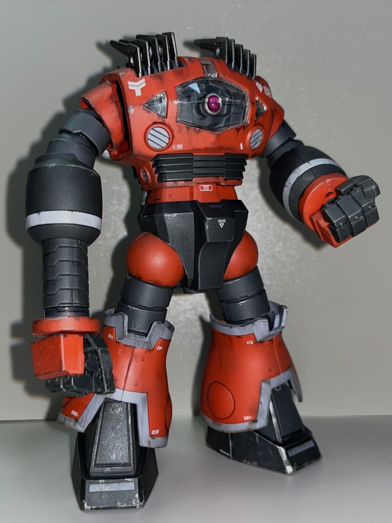 旧キット箱絵風の１枚レトロ玩具っぽい愛嬌あるデザインがいい感じ元のカラーリングはそのままに、部分塗装とウェザリングで金属の質感をプラスしましたディティールアップ→アクリジョン部分塗装→デカール貼り→つや消しコート→リアルタッチマーカー汚し→ガンマカドライブラシ→つや消しコートの順で作業してます