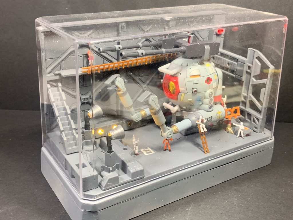 コレクションケースに収めたらこんな感じです。(gundam-kao6)
