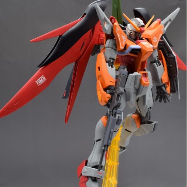 デスティニーガンダム　ハイネ機