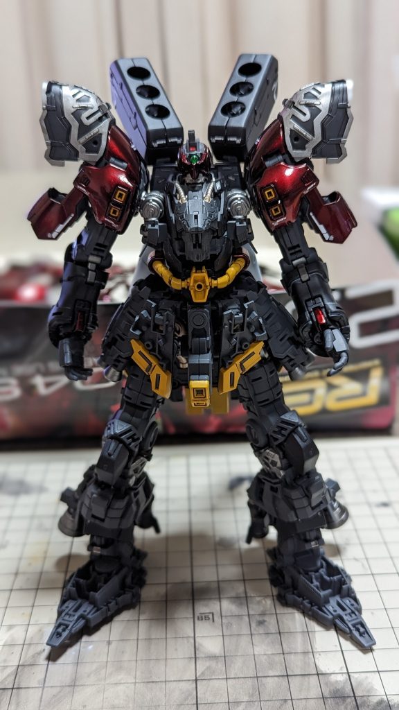フレームも、見えなくなるのに黙々と塗分けしていたりします。自己満足ですね・・・。
