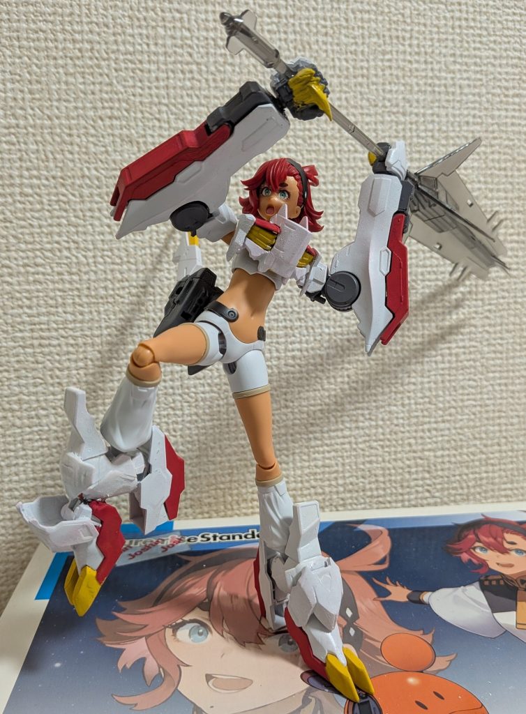 片脚を上げての「メイス振り上げポーズ」も可能です♪♪