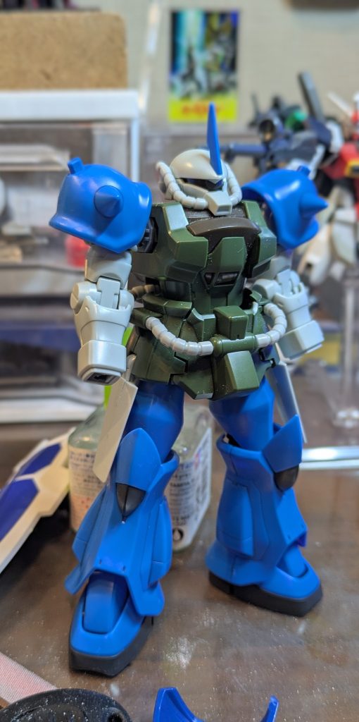 製作時の構想です。腰の尾翼は悩んで止めました