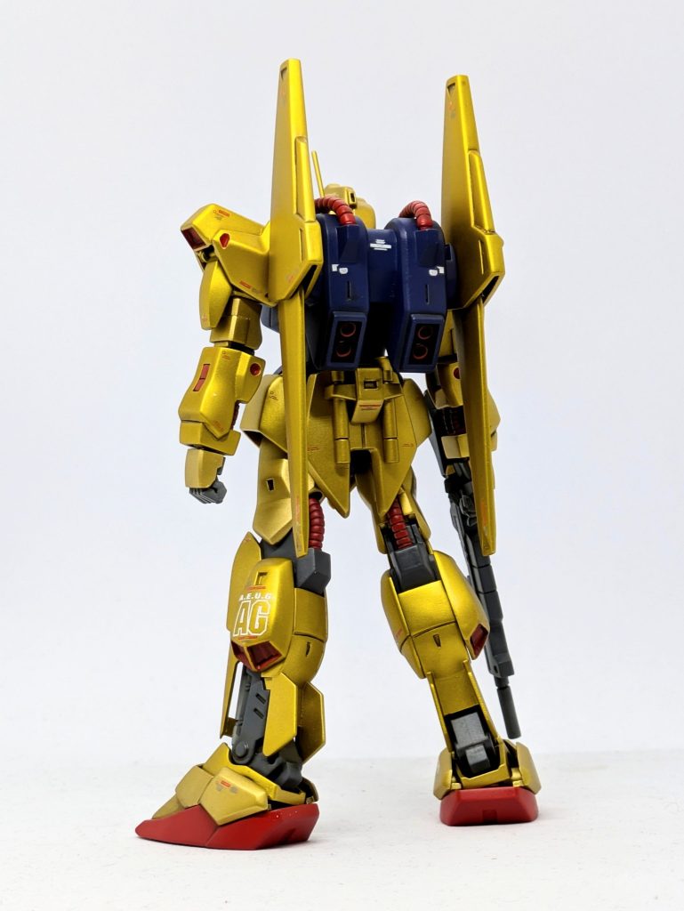 マーキングはGFF風味で赤メインで。肩の百が小さいのはリバイブ用だから。もう少し大きいのを自作すべきだった。残念。