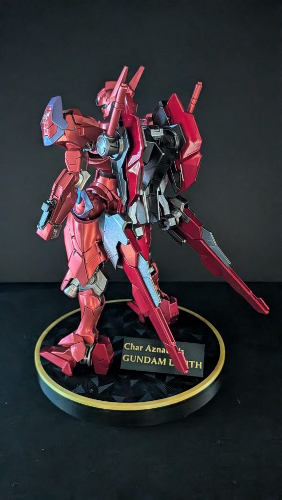 RGシャアズゴックのデカールが余っていたので貼りました。紫色はシャア専用なのかという疑問を持つ方もいるかもしれませんがジオングもこんな色だったのでセーフということでどうかおひとつ。