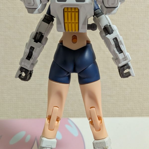 「MS少女スレッタ・バルバトスルプスレクス」に続く後輩です。「FSマチュ」の頭部と「メガミデバイスシリーズ」の「バスタードールナイト」の身体を交換しました。MS部分は「水星」のキャリバーンです。今月中に塗装して、完成版をお披露目しますね（＾0＾）（4枚目）