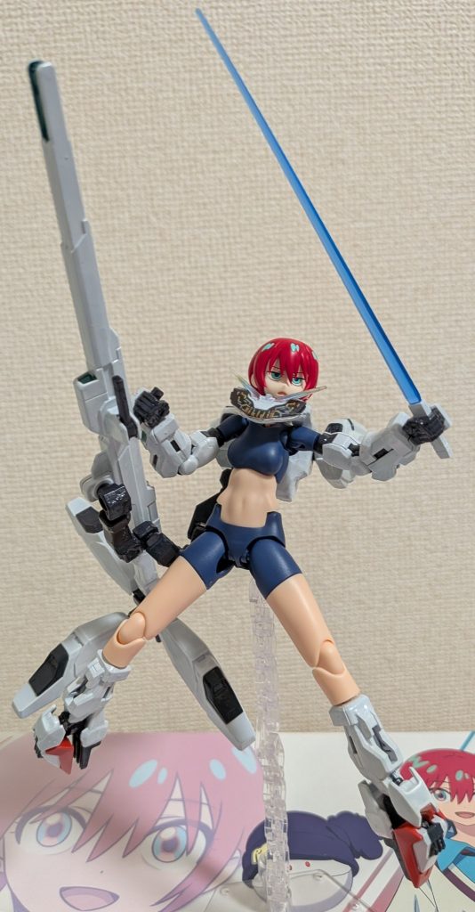 製作理由記載切っ掛けは「前回のMS少女スレッタ」を作ったので、マチュにもお揃いになってほしいと思ったからです。そこで偶然、割引販売されてた「バスタードールナイト」を発見。スレッタが「先輩のバルバトスルプスレクス」のアーマーだったので、それと合わせて「先輩のキャリバーン」のアーマーを装着させました。ついでに「バスタードールの紺スパッツ」にときめいて、マチュに似合いそうとも感じたのでww