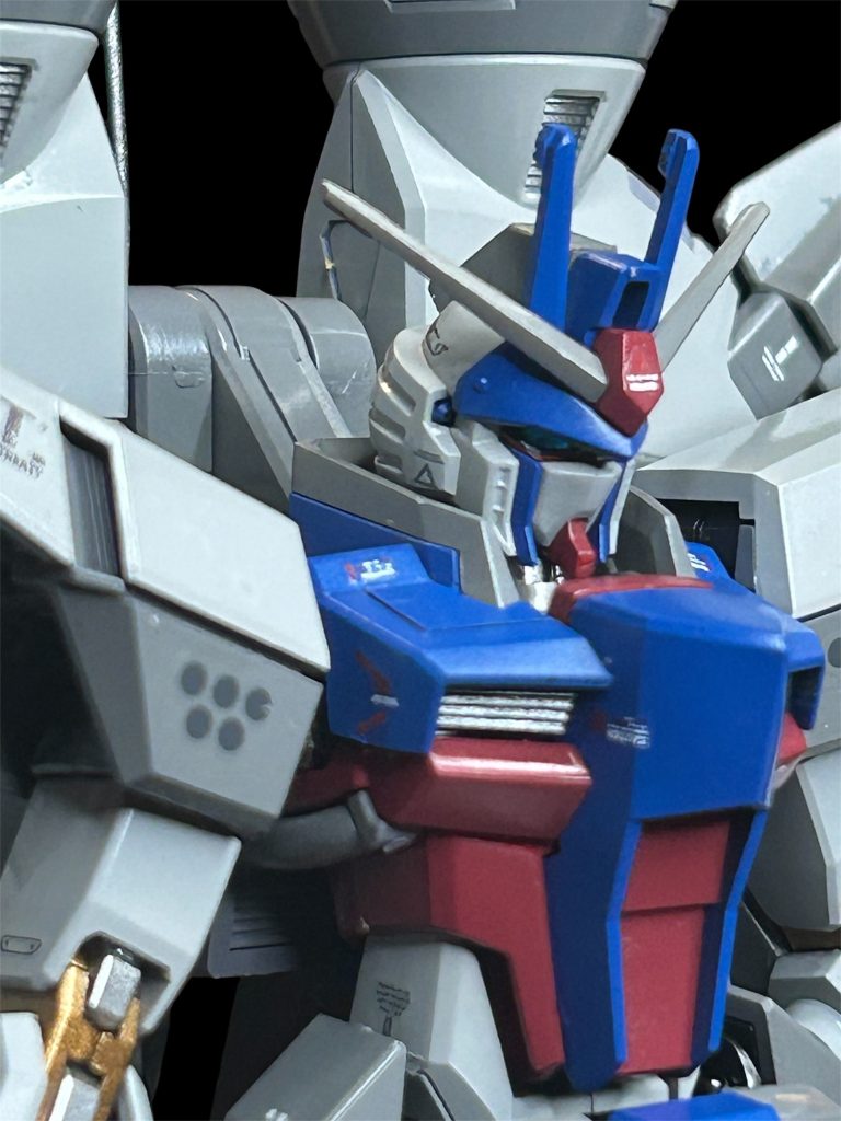 ZGMF-X666S レジェンドガンダム