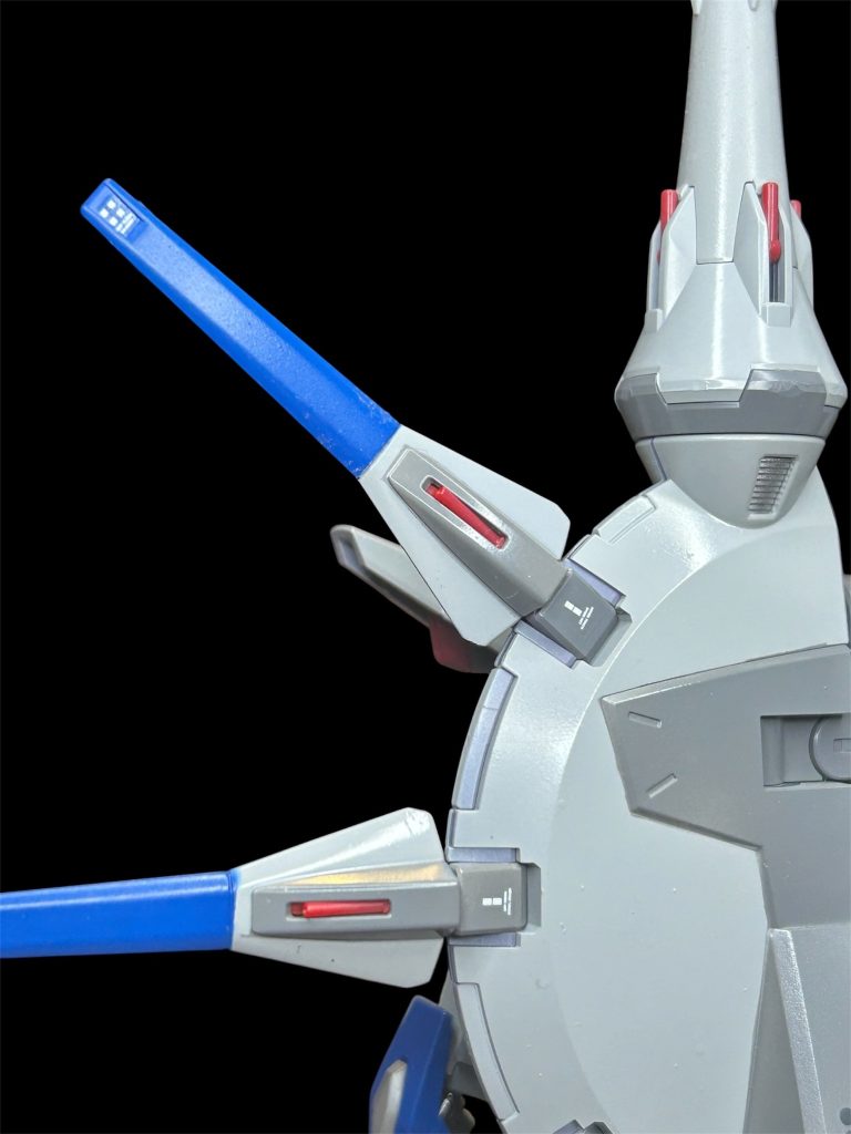 ドラグーン?の塗り分けです。