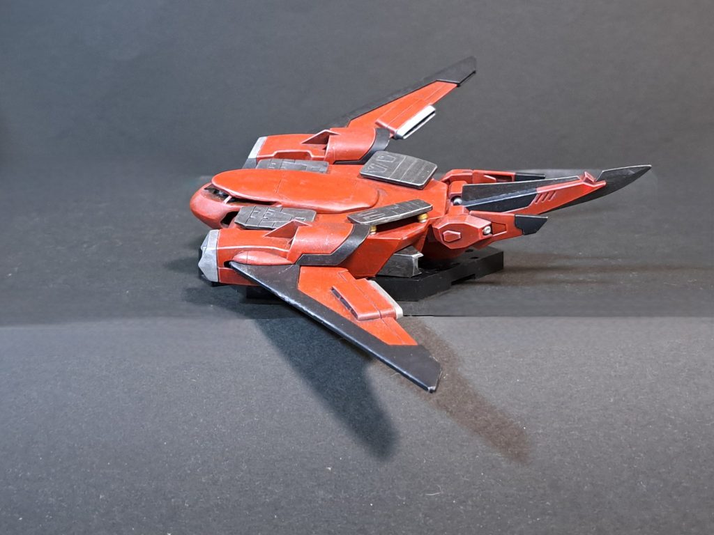 側面尾翼は∞ジャスティスのサイドアーマーを使用し、テールスタビライザーはなんて言うかファトゥムの先っちょのヤツです(笑)