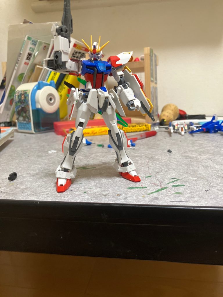 ストライクドルネードガンダムの武装は、同じである