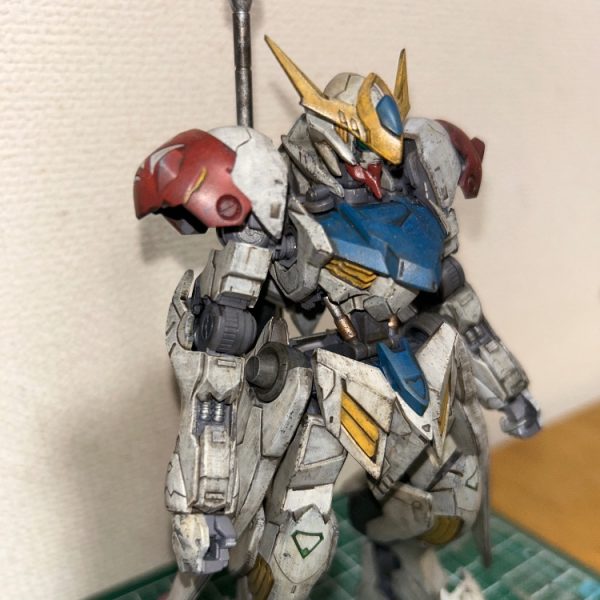 筆塗り HGバルバトスルプス