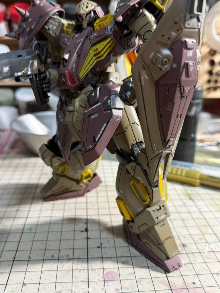 HGUC メッサーF01型（ガウマン・ノビル機）重力下実戦配備仕様