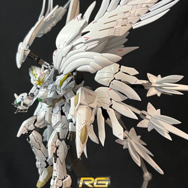 ウイングガンダムスノーホワイトプレリュードもどき