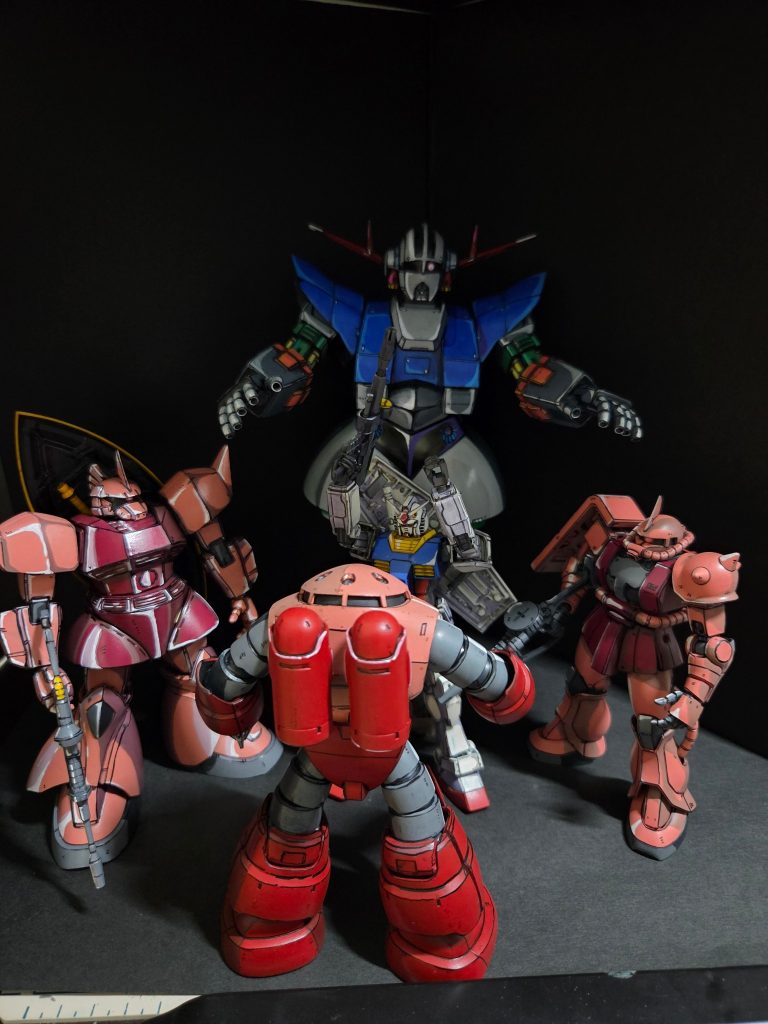 囲まれたガンダムはもうお手あげですね。絶対まけちゃいますから。(笑)